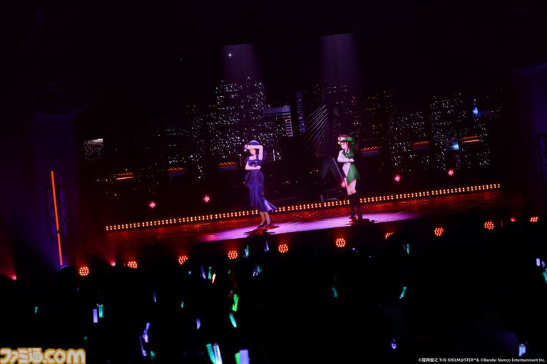 『アイマス』三浦あずさ・秋月律子 twin live “つみまつよるまち”東京公演リポート。大人の魅力が溢れる落ち着いたライブで、オシャレな新曲『Binary Star』も披露