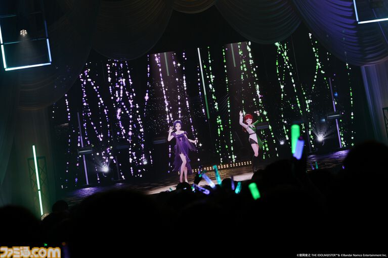 『アイマス』三浦あずさ・秋月律子 twin live “つみまつよるまち”東京公演リポート。大人の魅力が溢れる落ち着いたライブで、オシャレな新曲『Binary Star』も披露