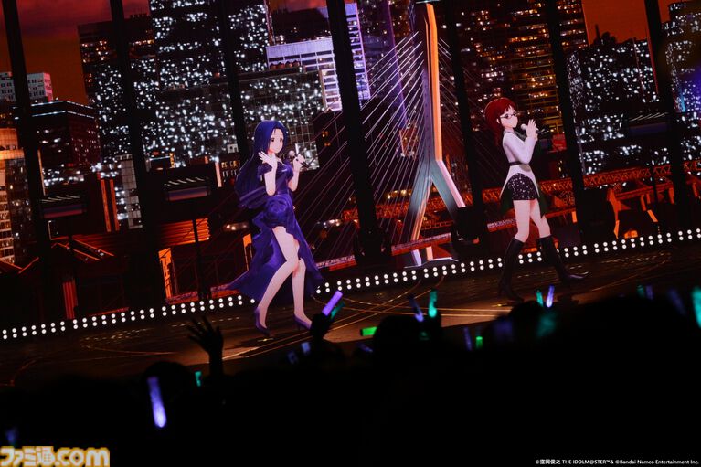 『アイマス』三浦あずさ・秋月律子 twin live “つみまつよるまち”東京公演リポート。大人の魅力が溢れる落ち着いたライブで、オシャレな新曲『Binary Star』も披露