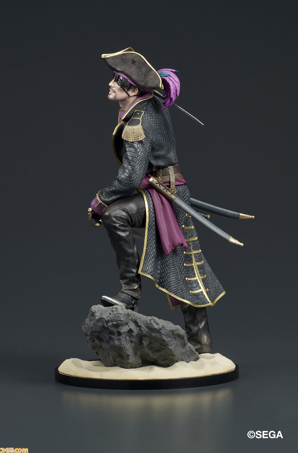 『龍が如く8外伝』キャプテン真島フィギュアがエビテンで予約受付中。限定特典はフィギュアのバックに飾ってもよし、敷いてもよしの“ゴロー丸布ポスター”