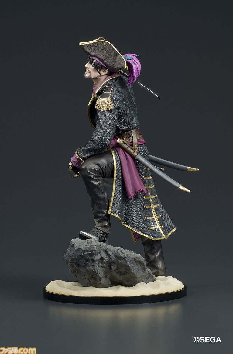 『龍が如く8外伝』キャプテン真島フィギュアがエビテンで予約受付中。限定特典はフィギュアのバックに飾ってもよし、敷いてもよしの“ゴロー丸布ポスター”