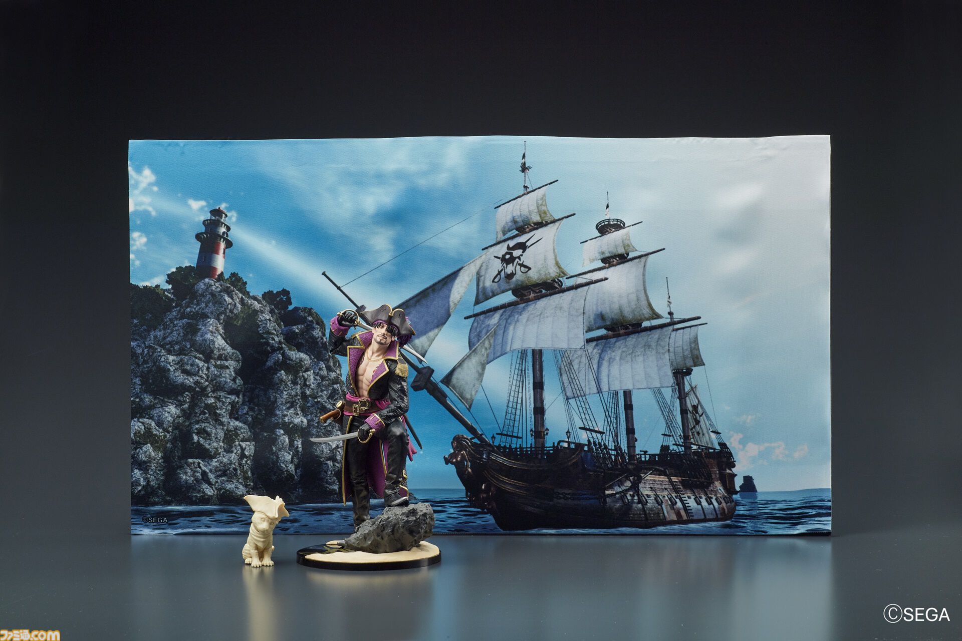 『龍が如く8外伝』キャプテン真島フィギュアがエビテンで予約受付中。限定特典はフィギュアのバックに飾ってもよし、敷いてもよしの“ゴロー丸布ポスター”