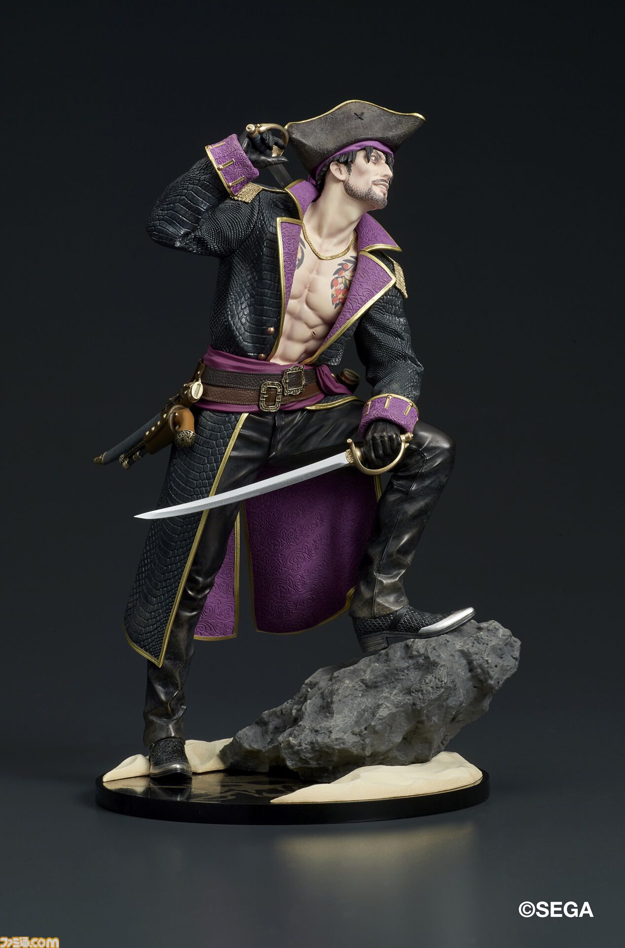 『龍が如く8外伝』キャプテン真島フィギュアがエビテンで予約受付中。限定特典はフィギュアのバックに飾ってもよし、敷いてもよしの“ゴロー丸布ポスター”
