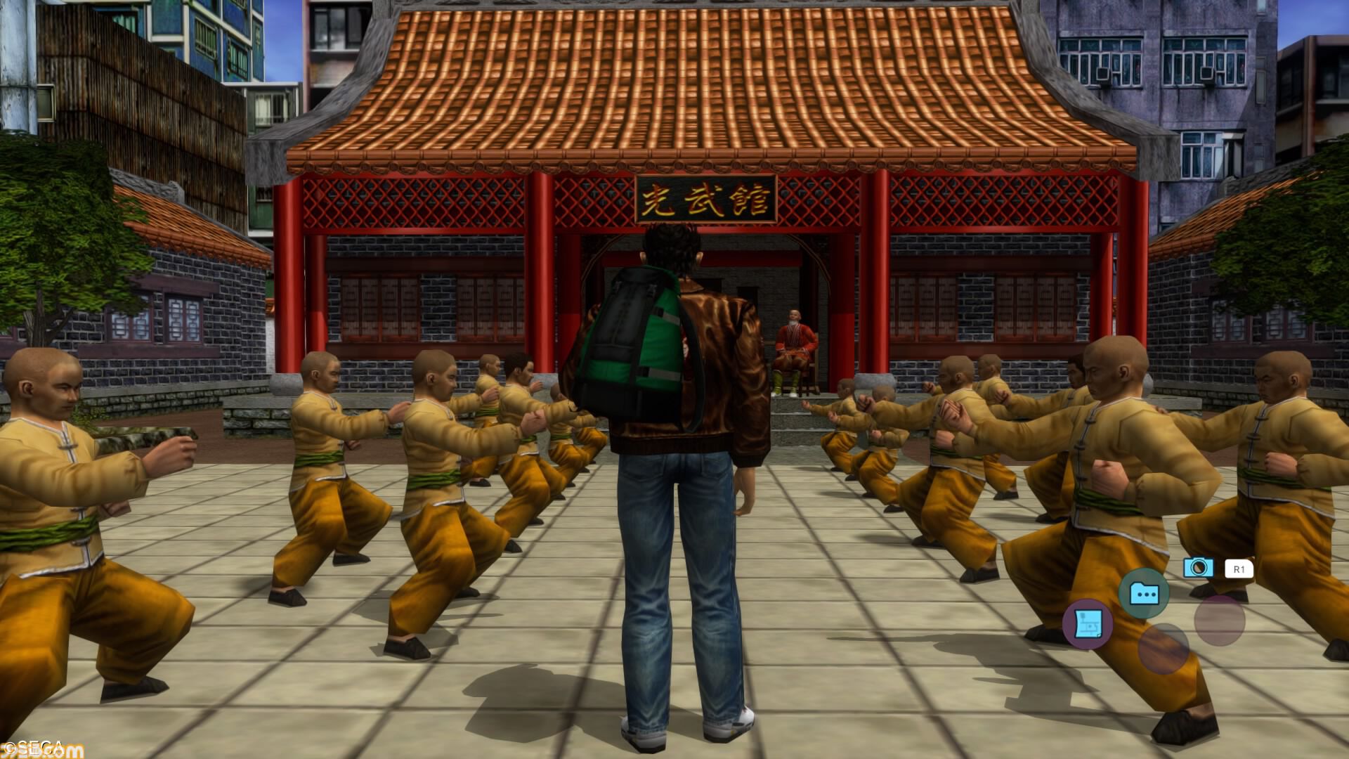 『シェンムーII』発売25周年。舞台は香港へ。マップはさらに広く、物語は壮大に。美女も強敵も隠し要素も満載の正統続編。衝撃のエンディングが君を待つ！【今日は何の日】