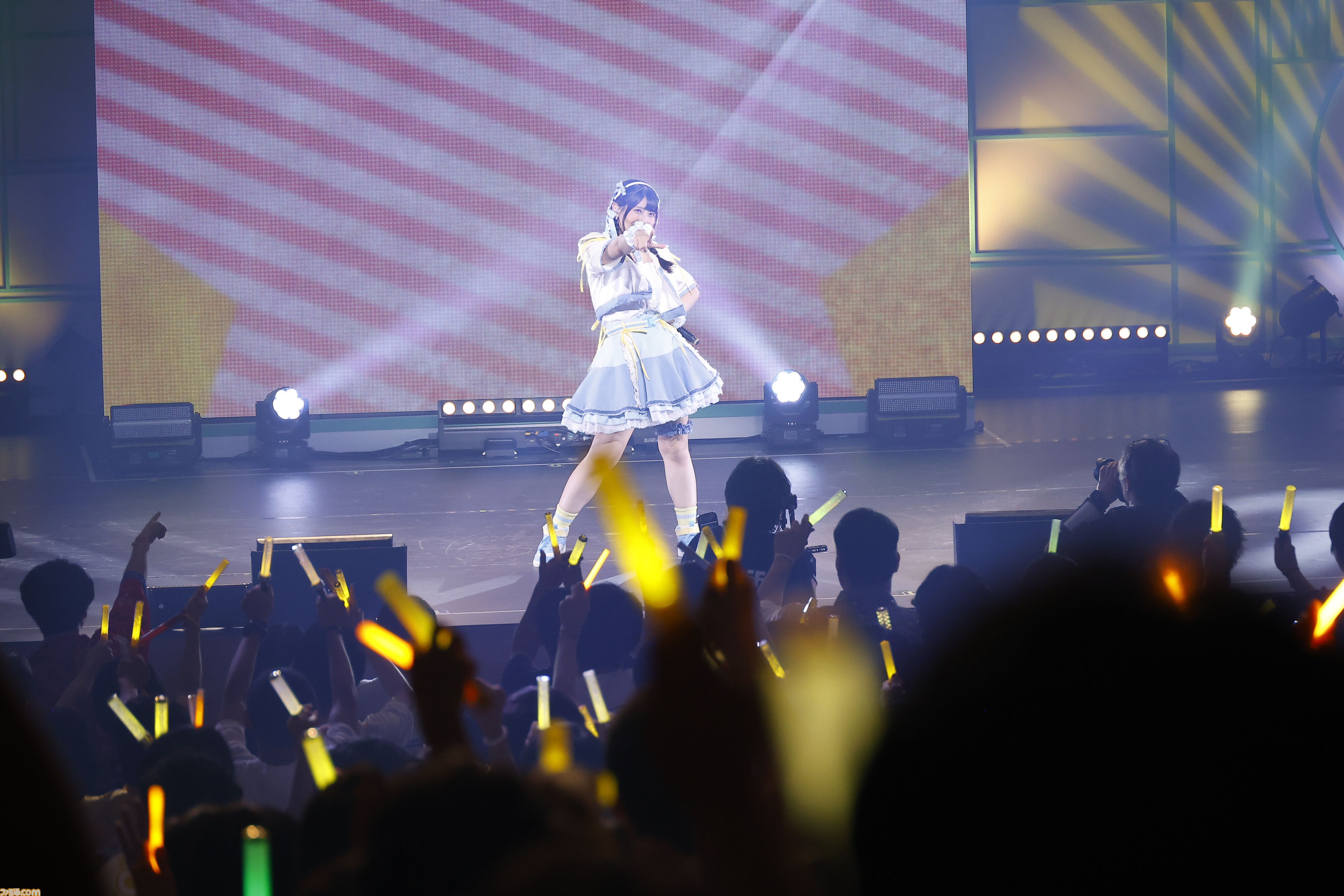 『学マス』標ツアー福岡公演Day1リポート。藤田ことねの新曲『神かわいい』や花海咲季の新曲『nazonazo』が初披露！ 熱いステージだけでなく、ユニークなMCで笑いも届ける