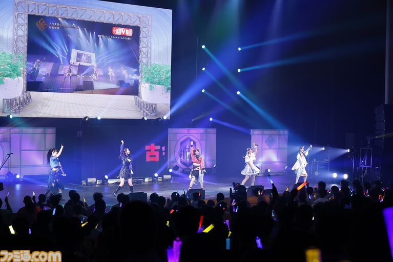 『学マス』標ツアー福岡公演Day1リポート。藤田ことねの新曲『神かわいい』や花海咲季の新曲『nazonazo』が初披露! 熱いステージだけでなく、ユニークなMCで笑いも届ける