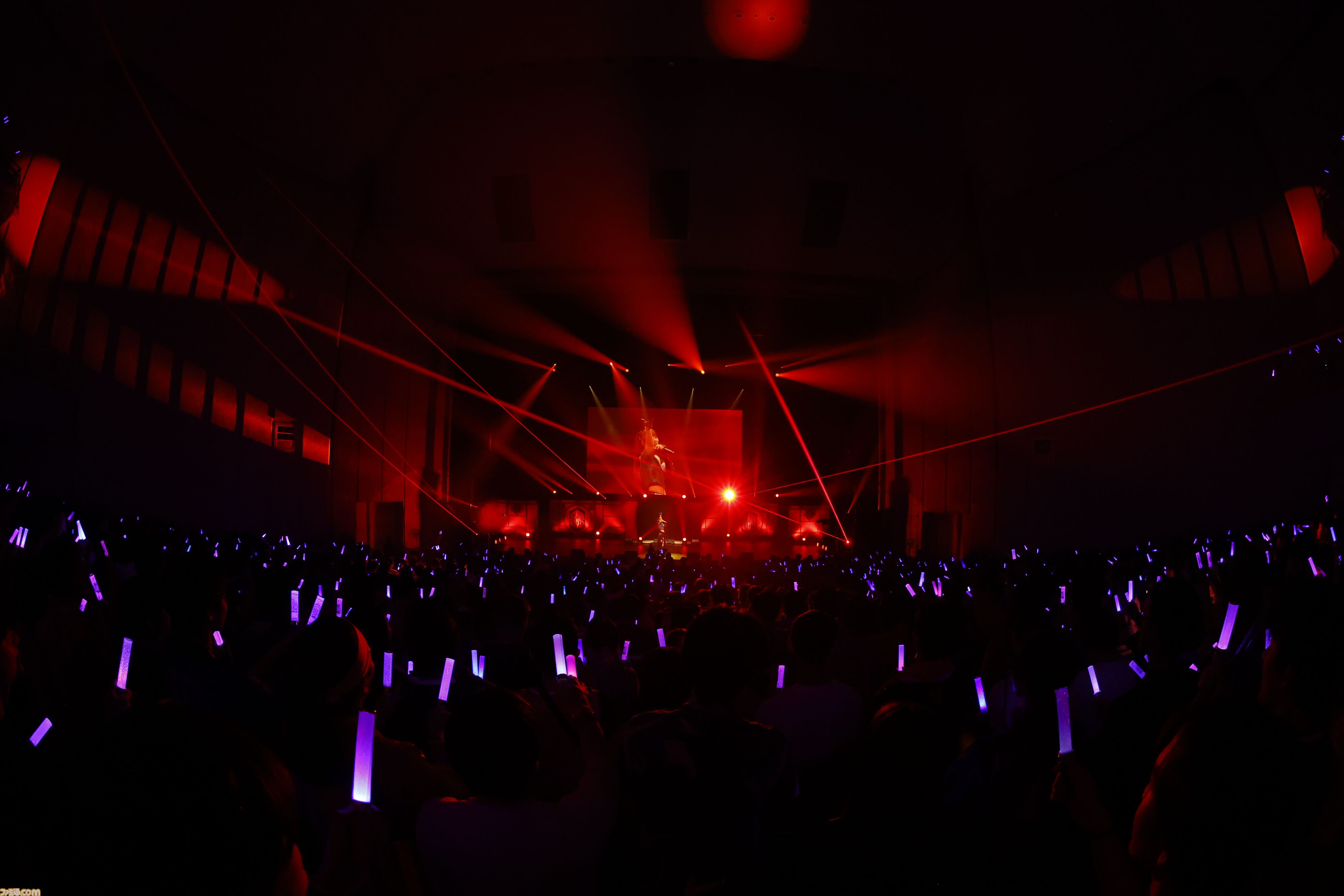 『学マス』標ツアー福岡公演Day1リポート。藤田ことねの新曲『神かわいい』や花海咲季の新曲『nazonazo』が初披露！ 熱いステージだけでなく、ユニークなMCで笑いも届ける