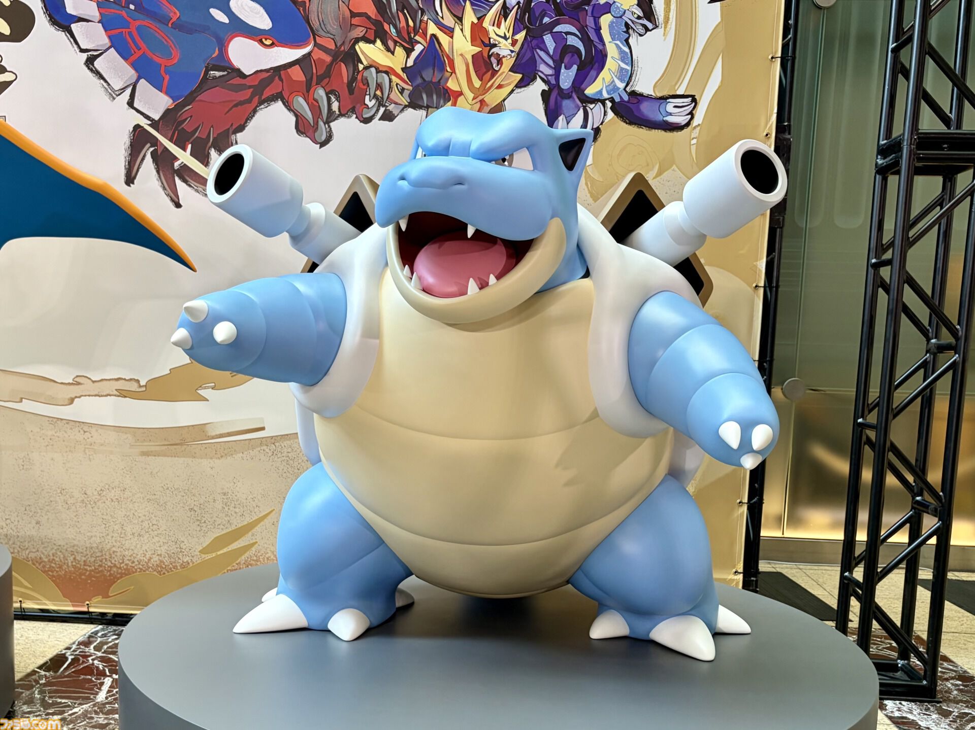 『ポケモン』“レジェンドリサーチ in 日本橋＆八重洲”内覧会リポート。伝説のポケモン立像に大興奮！ 松丸亮吾さんが語る謎解きのこだわり