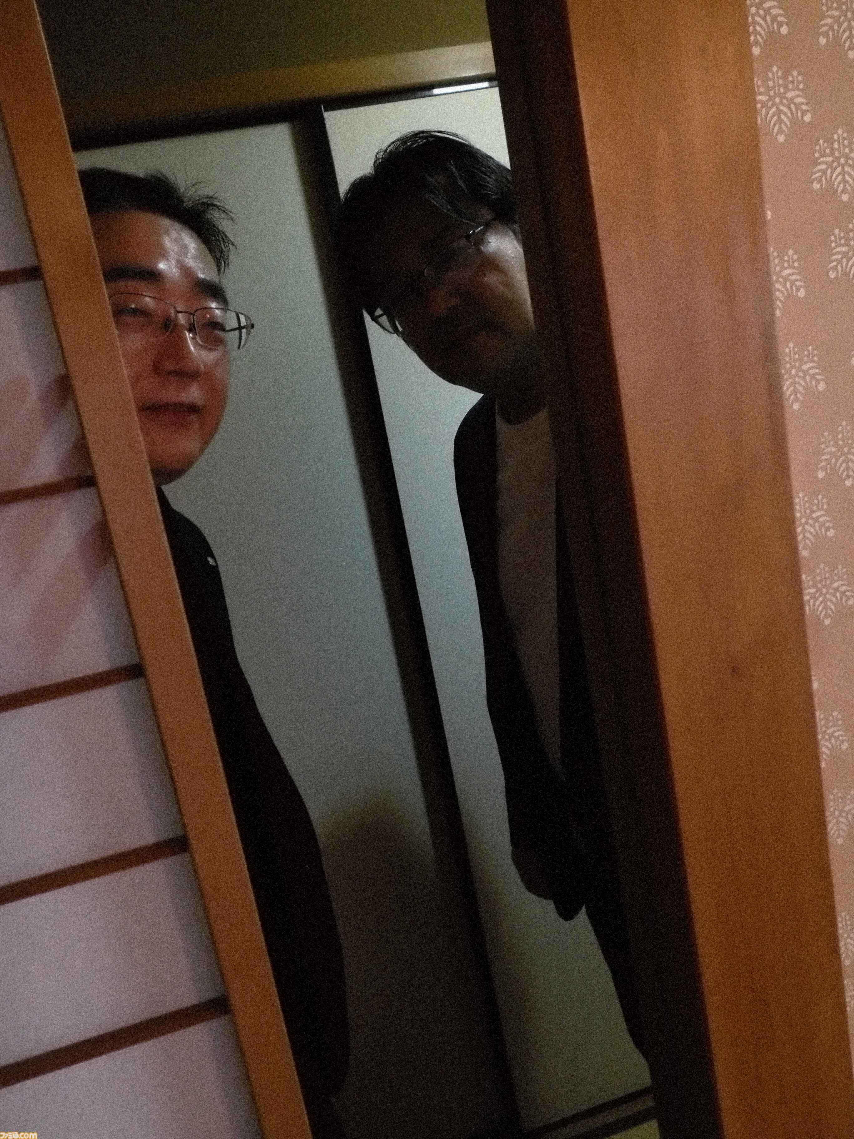 『サイレントヒル f』×『零』和ホラーゲーム対談。衣装コラボはJホラーの好敵手にして仲間の証、ユニフォーム交換!? 岡本 基氏×柴田 誠氏が今後のコラボの展望も語らう