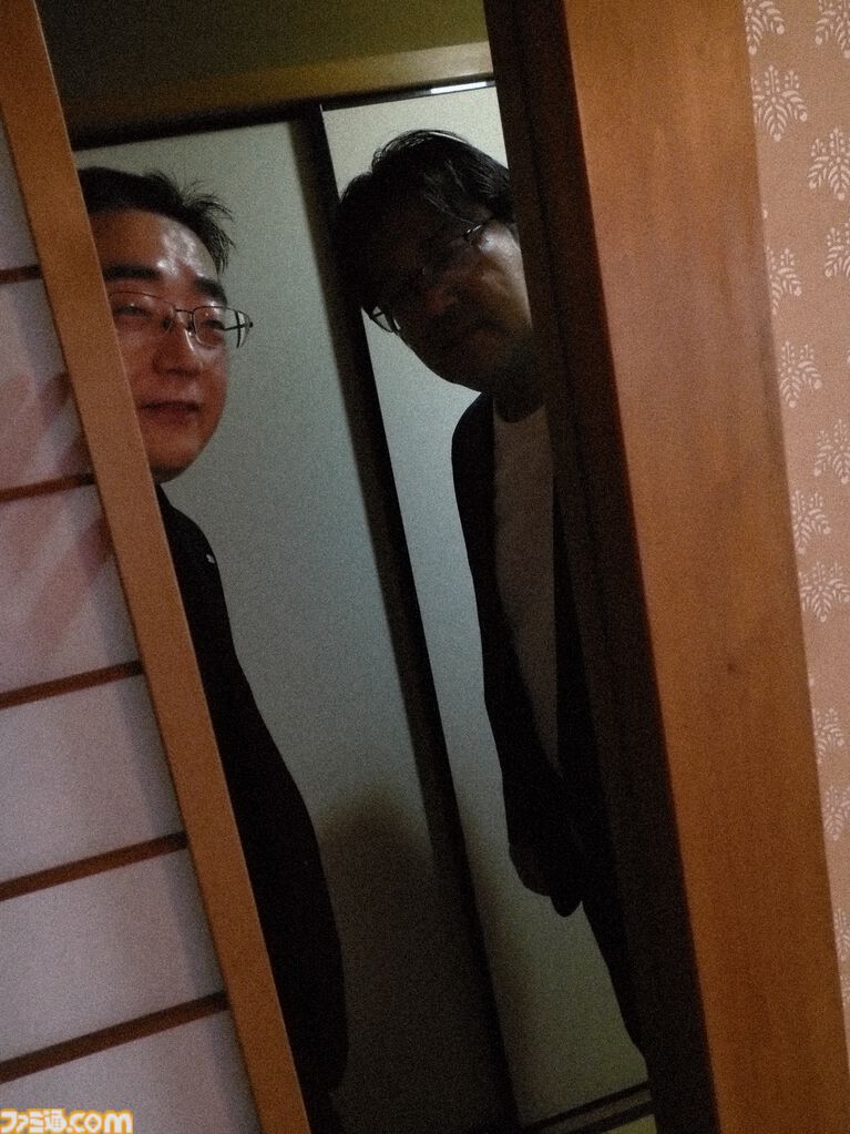『サイレントヒル f』×『零』和ホラーゲーム対談。衣装コラボはJホラーの好敵手にして仲間の証、ユニフォーム交換!? 岡本 基氏×柴田 誠氏が今後のコラボの展望も語らう