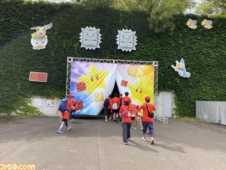 札幌に6000人超の“マリオ”が集結！ 『スーパーマリオ』ファンランイベントが日本で開催、ゴール前には“スタートンネル”も