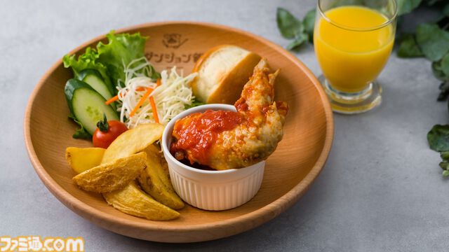 『ダンジョン飯』“炎⻯にカツレツ”や“コカトリスの親子あんかけ”がうまそう。レッドドラゴンのステーキはワニ肉で再現。コラボカフェが7/2より池袋で開催