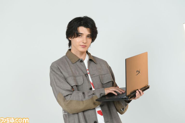 スタンミとゲーミングノート『HyperX OMEN 15』が出会った。ノートPCの悪印象を覆したきっかけは「キーの大きさと冷却性能」【インタビュー】