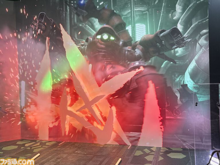 スクエニブースに巨大メテオが出現。忘らるる都でのあのシーンなど『FF7』フォトスポット、限定ノベルティにはレトロパッケージ風BOXも【TGS2026】