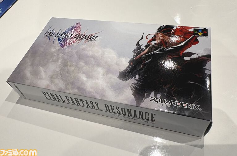 スクエニブースに巨大メテオが出現。忘らるる都でのあのシーンなど『FF7』フォトスポット、限定ノベルティにはレトロパッケージ風BOXも【TGS2026】