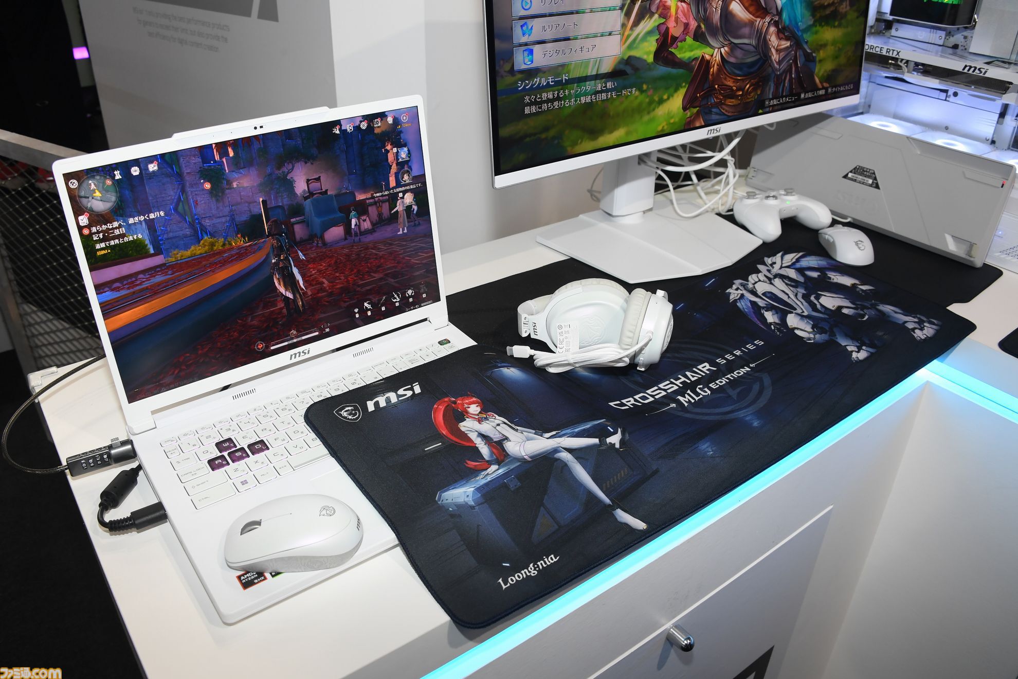 MSIブースで超本格的なドライビングが味わえる！ 総額200万円超えのデスクトップPCの中には3つの液晶ディスプレイを搭載【TGS2026】