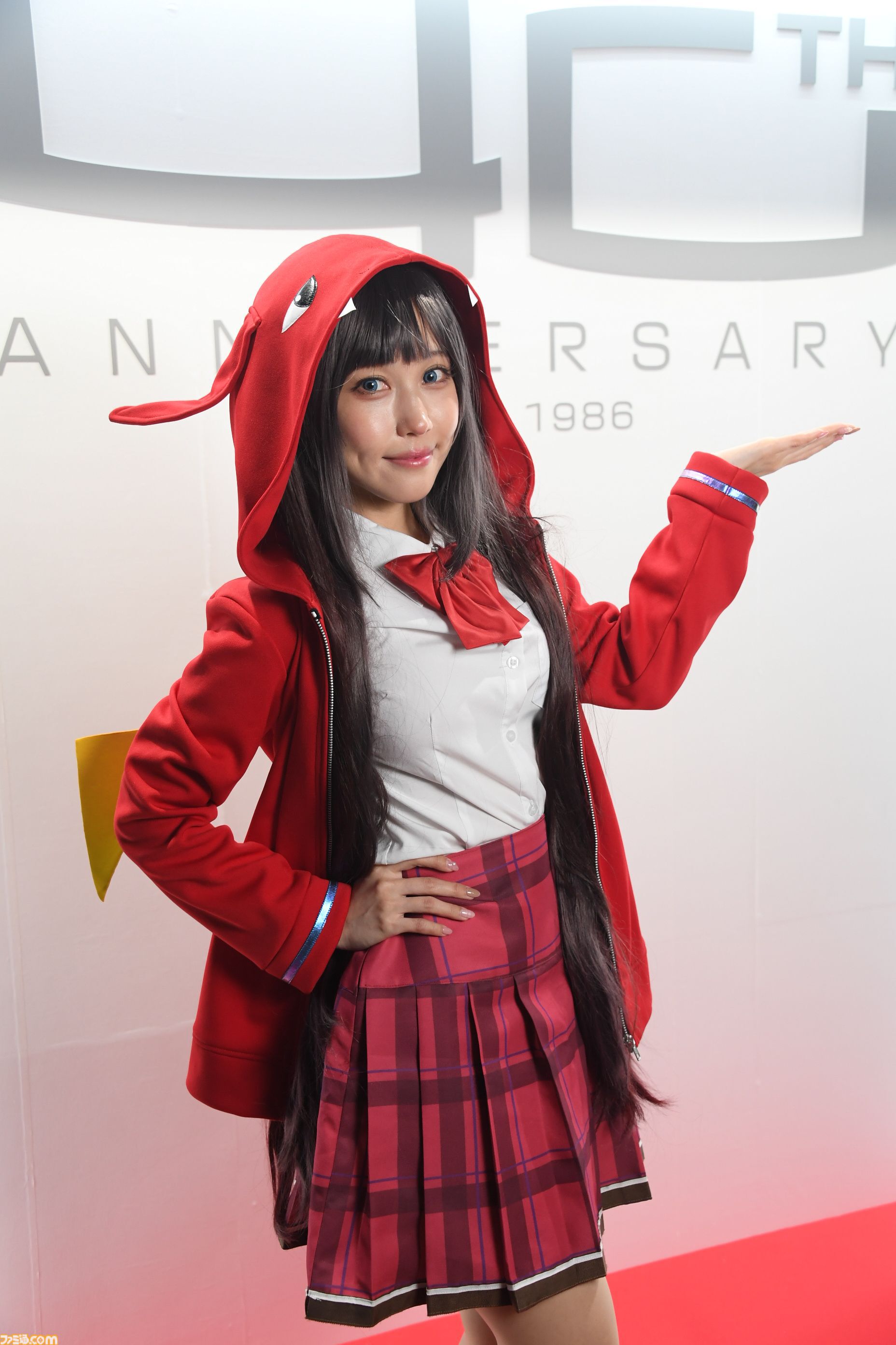 MSIブースで超本格的なドライビングが味わえる！ 総額200万円超えのデスクトップPCの中には3つの液晶ディスプレイを搭載【TGS2026】