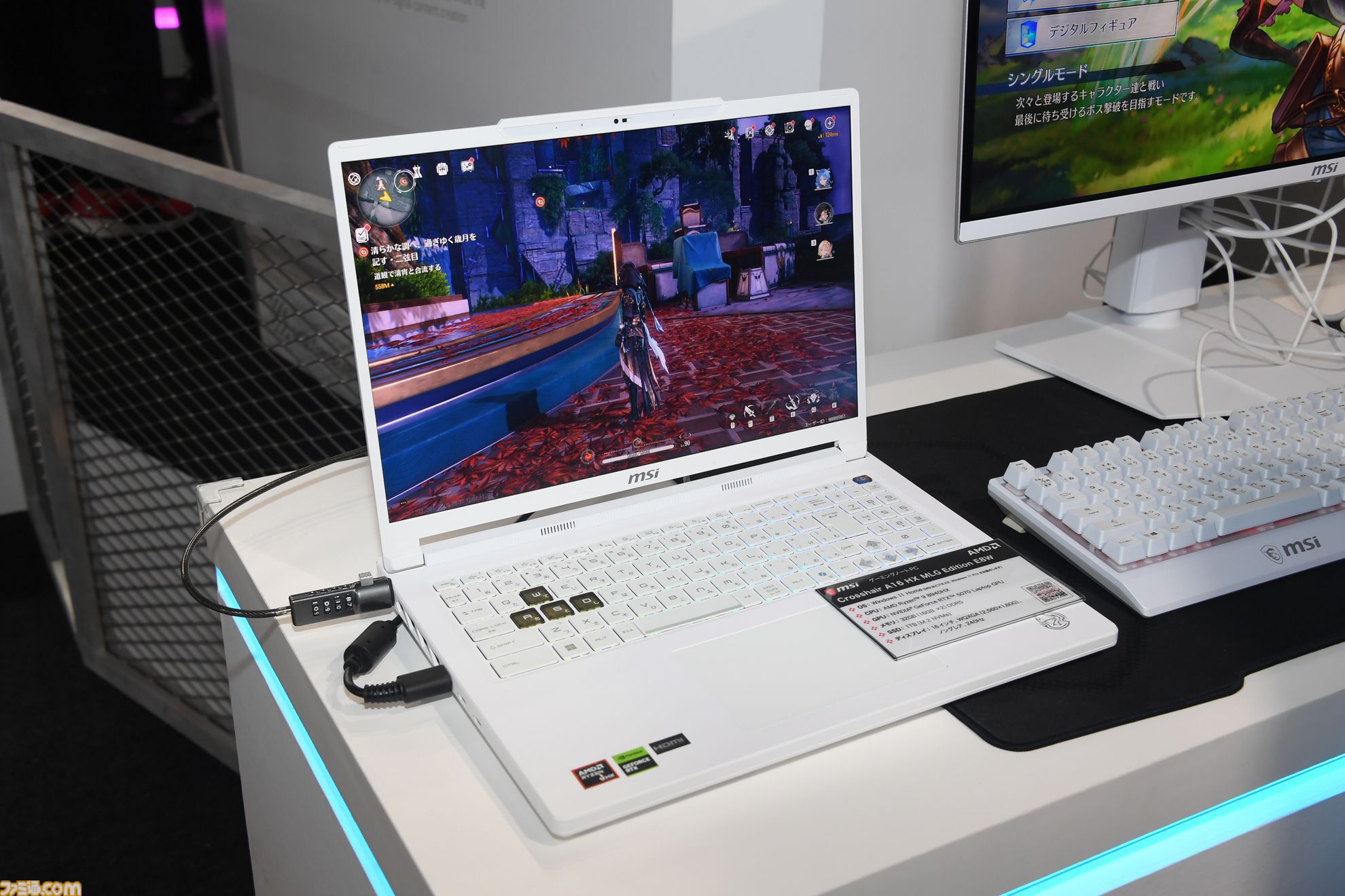 MSIブースで超本格的なドライビングが味わえる！ 総額200万円超えのデスクトップPCの中には3つの液晶ディスプレイを搭載【TGS2026】