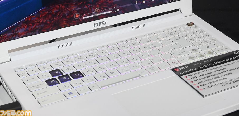 MSIブースで超本格的なドライビングが味わえる！ 総額200万円超えのデスクトップPCの中には3つの液晶ディスプレイを搭載【TGS2026】