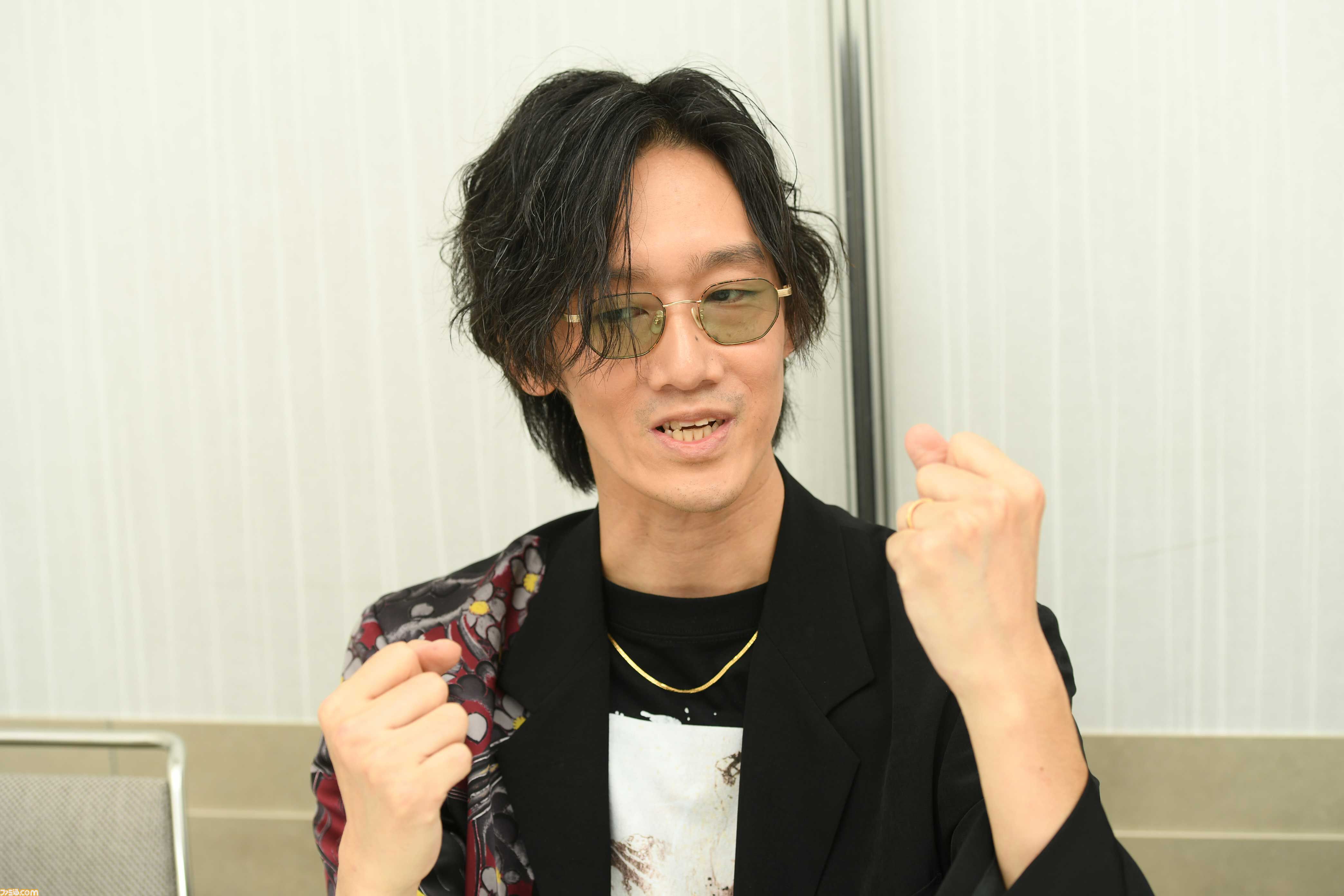 『ストレンジャー ザン ヘヴン』はあえてトレンドになびかず、生々しく人間臭いアクションを目指した作品。バトルのコツやアートの誕生経緯も訊くRGGスタジオインタビュー【TGS2026】