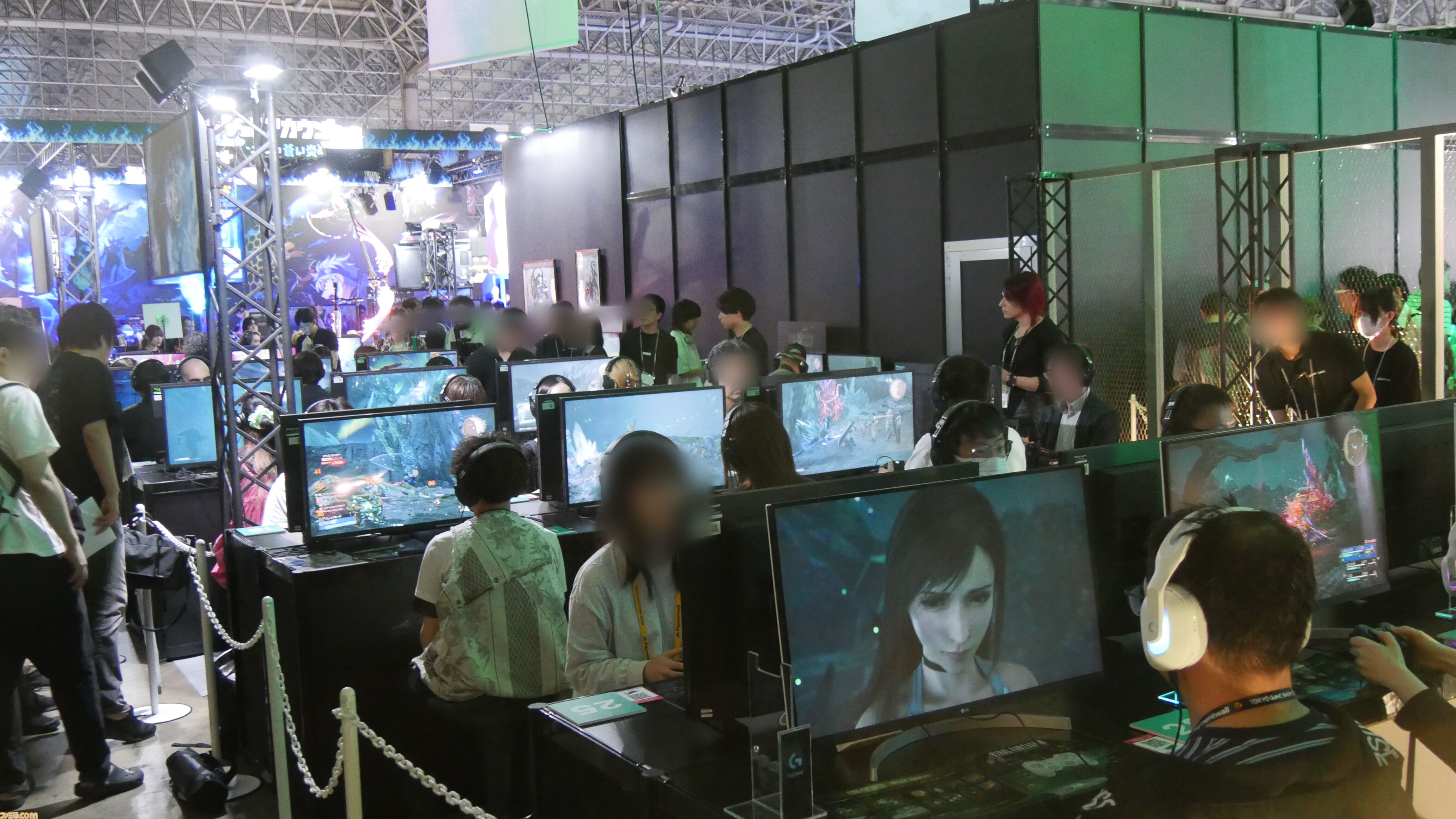 『FF7 リベレーション』クラウドとティファの距離感、セフィロスの行動に最終章ならではの変化!? シド、ヴィンセントでバトルもたっぷり【TGS2026】