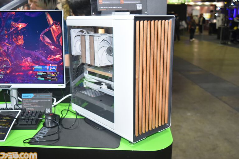 【NVIDIA】マウスコンピューターやサードウェーブなど6社のゲーミングPCを紹介。アーケード筐体風から画面だらけの自作PCまでカッコいい！【TGS2026】