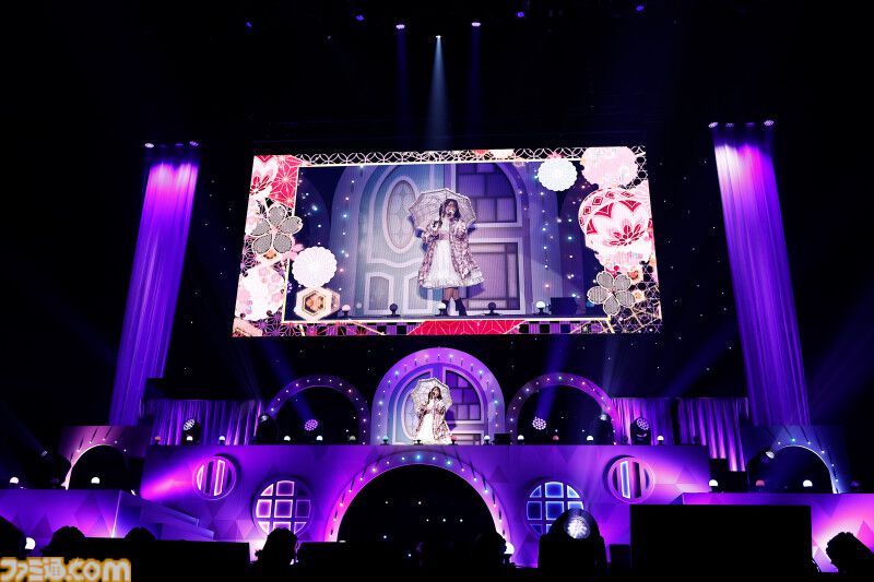 『アイマス ミリオンライブ！』14thライブDAY1エミリー＆まつり主演公演リポート。MCなしで32曲をノンストップで披露。それぞれのソロ新曲はもちろん、ふたりの新デュエット曲も！