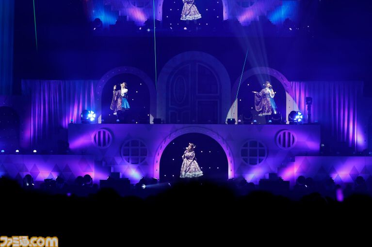 『アイマス ミリオンライブ!』14thライブDAY1エミリー&まつり主演公演リポート。MCなしで32曲をノンストップで披露。それぞれのソロ新曲はもちろん、ふたりの新デュエット曲も!