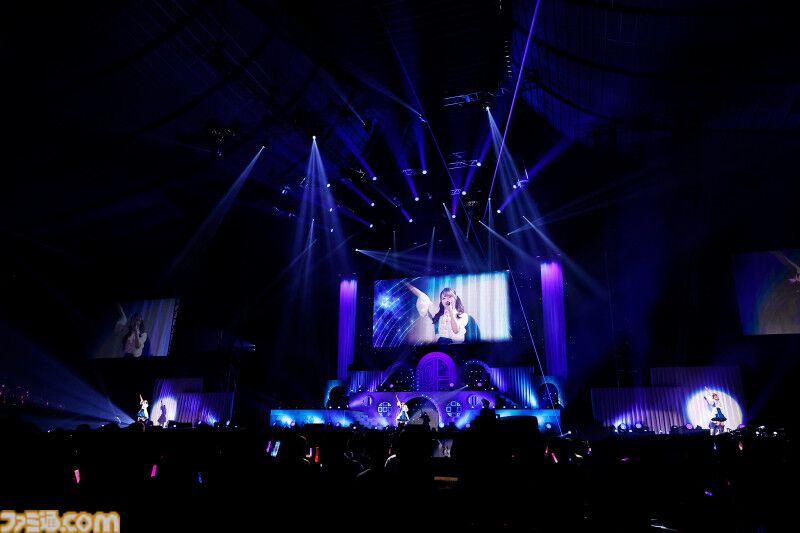 『アイマス ミリオンライブ！』14thライブDAY1エミリー＆まつり主演公演リポート。MCなしで32曲をノンストップで披露。それぞれのソロ新曲はもちろん、ふたりの新デュエット曲も！