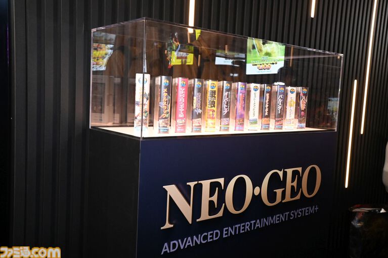 “NEOGEO AES+”で最新のNEOGEOを試遊。HDMI端子に対応し、過去のNEOGEOとの互換性もアリ。『サムスピ零SP』の修正も予定。開発陣の解説をお届け【TGS2026】