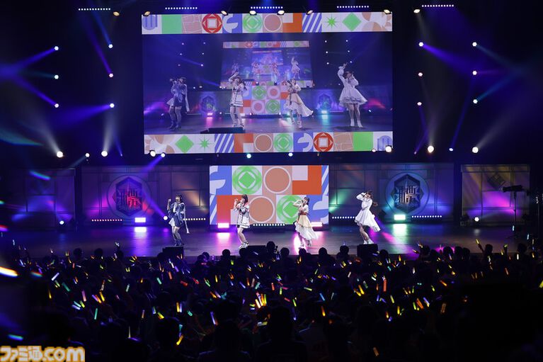 『学マス』標ツアー岩手公演Day1リポート。美鈴の新曲『海奏ララバイ』と千奈の新曲『ワタシカワイイアヒルノコ』、全体曲『Agitato』が初披露。かわいく危険な小悪魔さに、うめき声が上がる