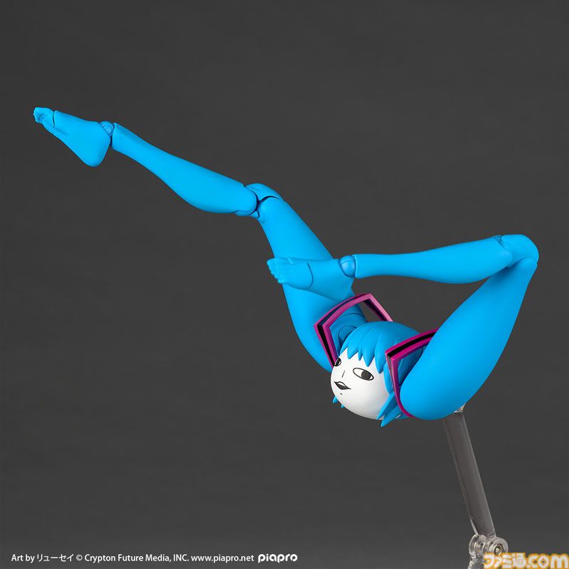 【初音ミク】シテヤンヨがリボルテックでフィギュア化、Amazonで予約受付中。あの“脚”が動く、曲がる、ポーズを決める