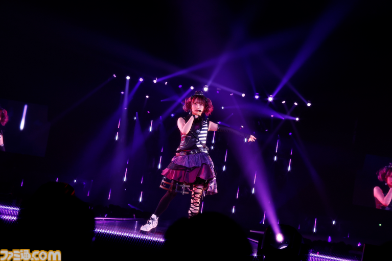 『シャニマス』ソロライブ“Master ShowPiece-”Day1リポート。ファッションショーを舞台に、アイドルたちが新ソロ曲を携えて輝きを放つ