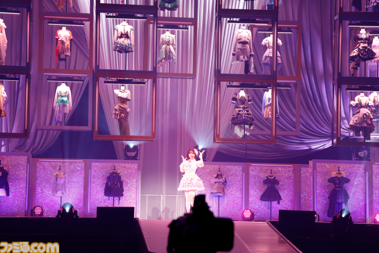 『シャニマス』ソロライブ“Master ShowPiece-”Day1リポート。ファッションショーを舞台に、アイドルたちが新ソロ曲を携えて輝きを放つ