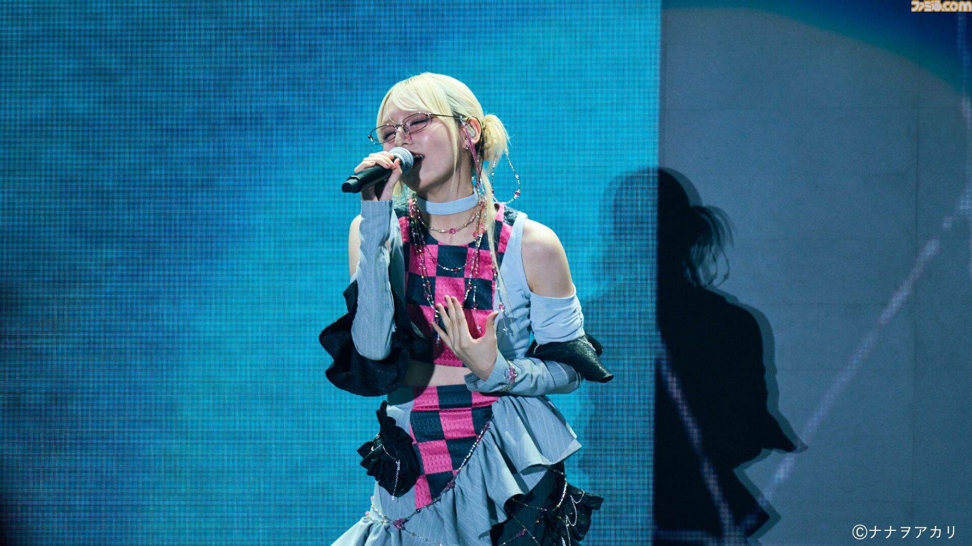 垣根超えすぎファッション×ライブ“X VORDER RUNWAY”リポート。春麗（スト6）、りせちー（ペルソナ4）、765プロ（アイマス）、B小町（【推しの子】）、人気VTuberやアーティストが勢ぞろい