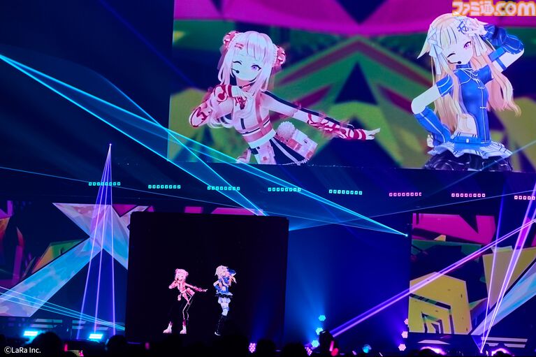 垣根超えすぎファッション×ライブ“X VORDER RUNWAY”リポート。春麗(スト6)、りせちー(ペルソナ4)、765プロ(アイマス)、B小町(【推しの子】)、人気VTuberやアーティストが勢ぞろい