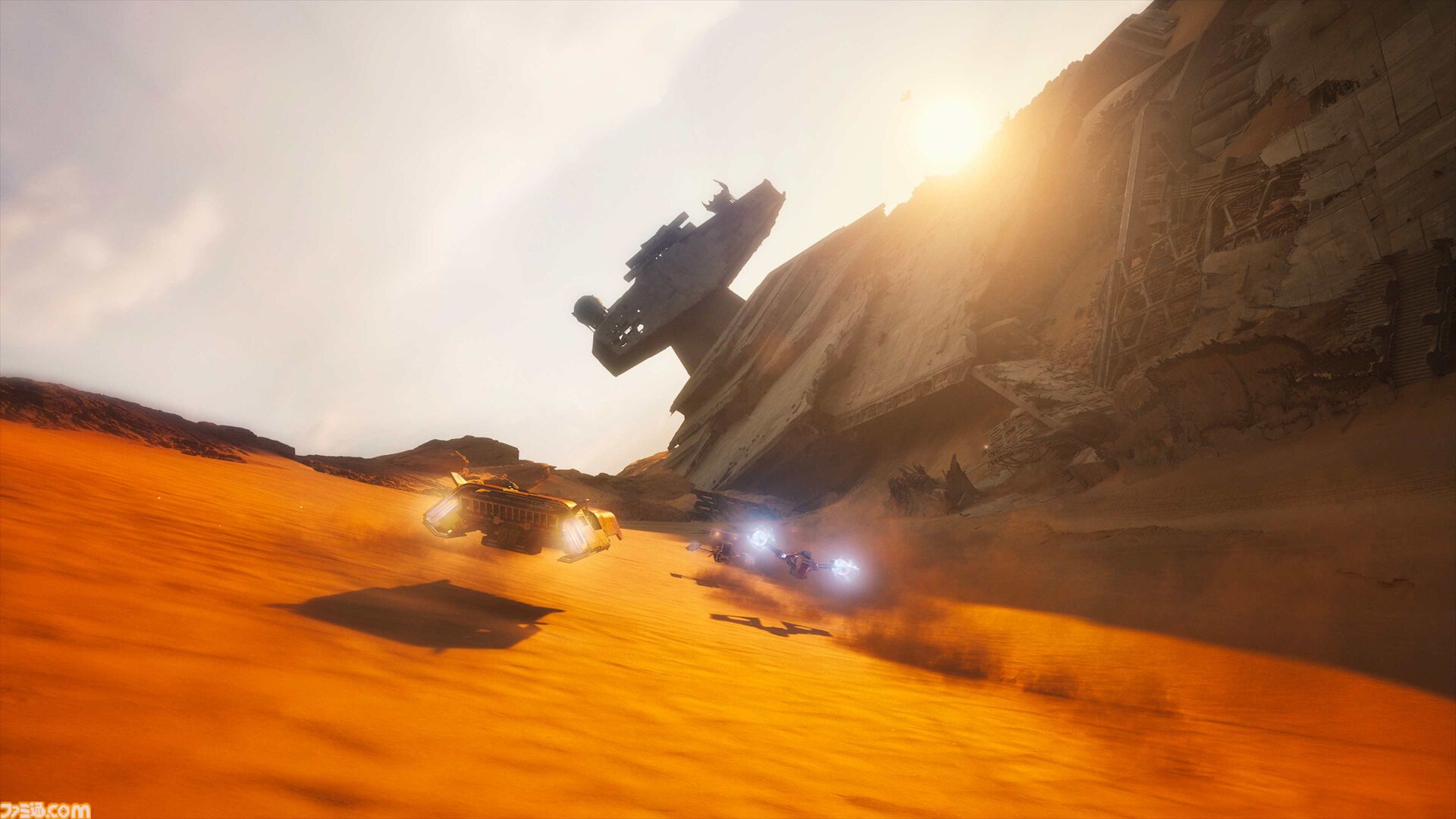 『スター・ウォーズ：ギャラクティック・レーサー』では、マシーンをぶつけ合って泥臭くトップを目指すなんでもありのレースが痛快。「レースゲームのジャンルを一段階引き上げたい」との思いで開発に取り組んだ