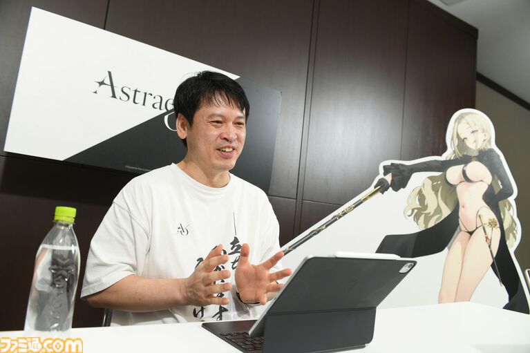 『アストラエ・オラティオ』インタビュー。領地宣言を入れた本音は「Gガンダムみたいに技名を叫ぶとかっこいいから」。『空の境界』『灼眼のシャナ』好きな開発陣による“新伝奇”の描き方【TGS2026】