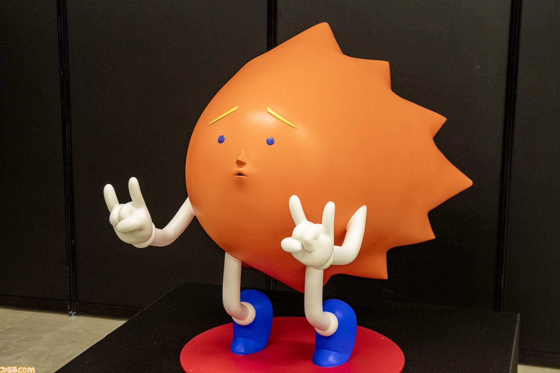 【ボーボボ展】ところ天の助に空いた穴を顔ハメ看板代わりにした日。「わけがわからない」に飲み込まれる『ボボボーボ・ボーボボ』の世界