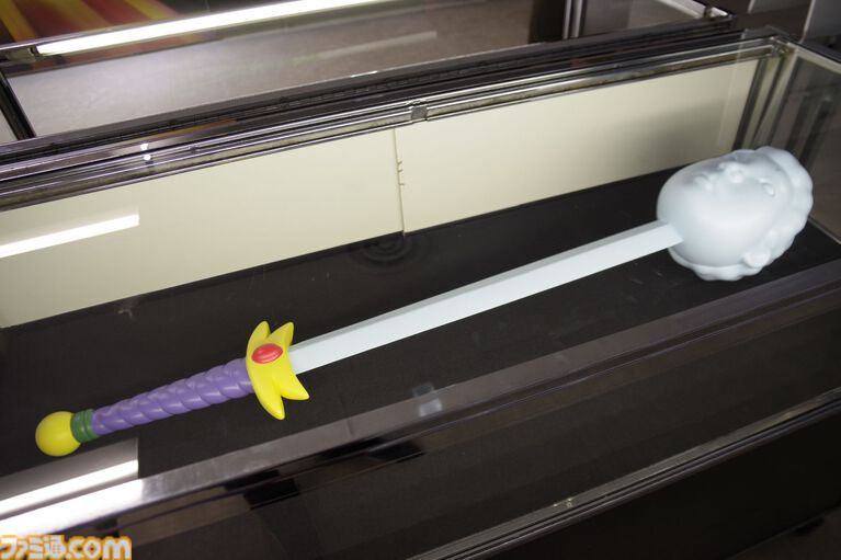 【ボーボボ展】ところ天の助に空いた穴を顔ハメ看板代わりにした日。「わけがわからない」に飲み込まれる『ボボボーボ・ボーボボ』の世界