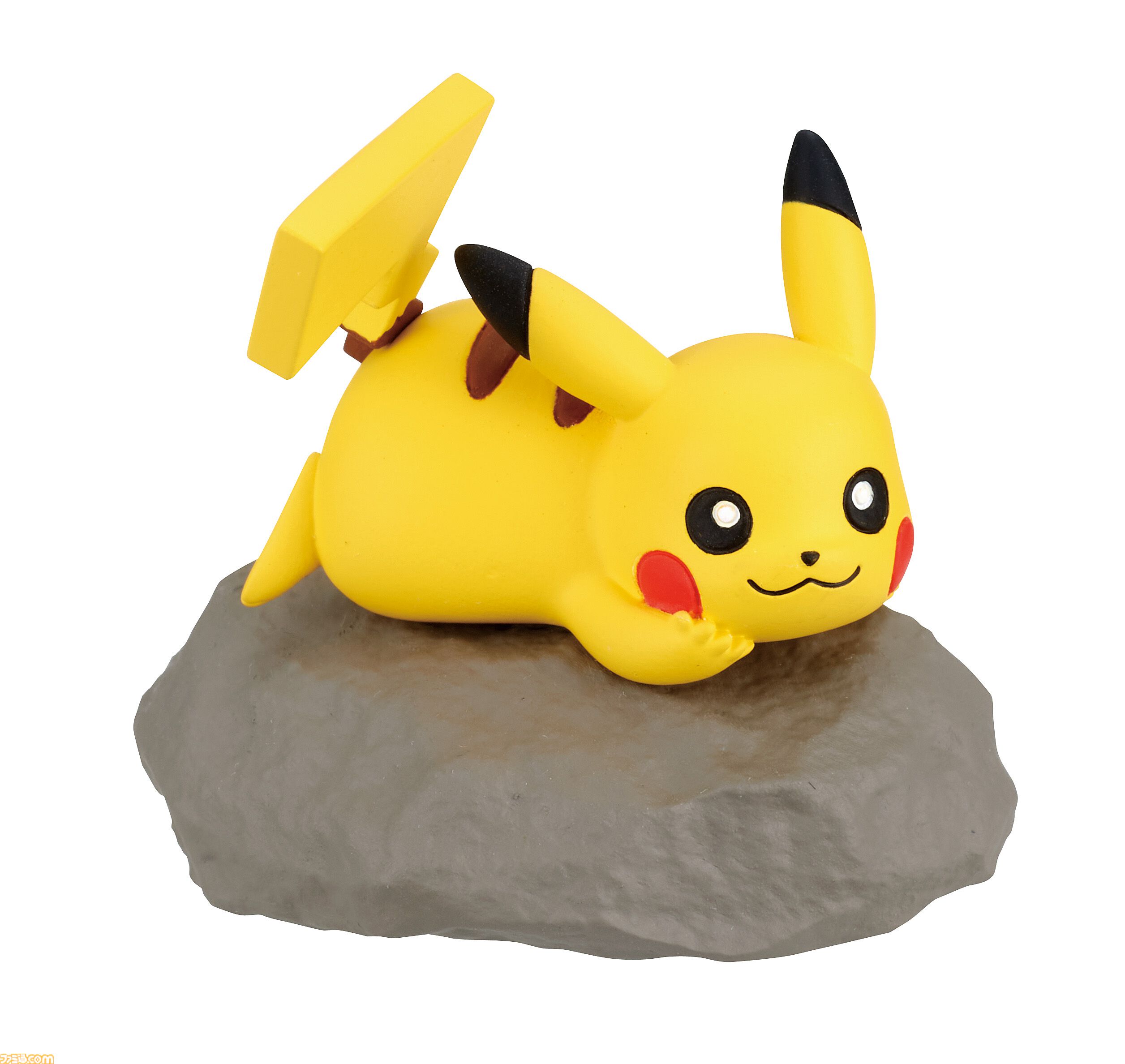 『ポケモン』リラックスするリザードンたちのフィギュアガチャが10月下旬発売。ヒトカゲやピカチュウはリザードンに乗せて飾れる