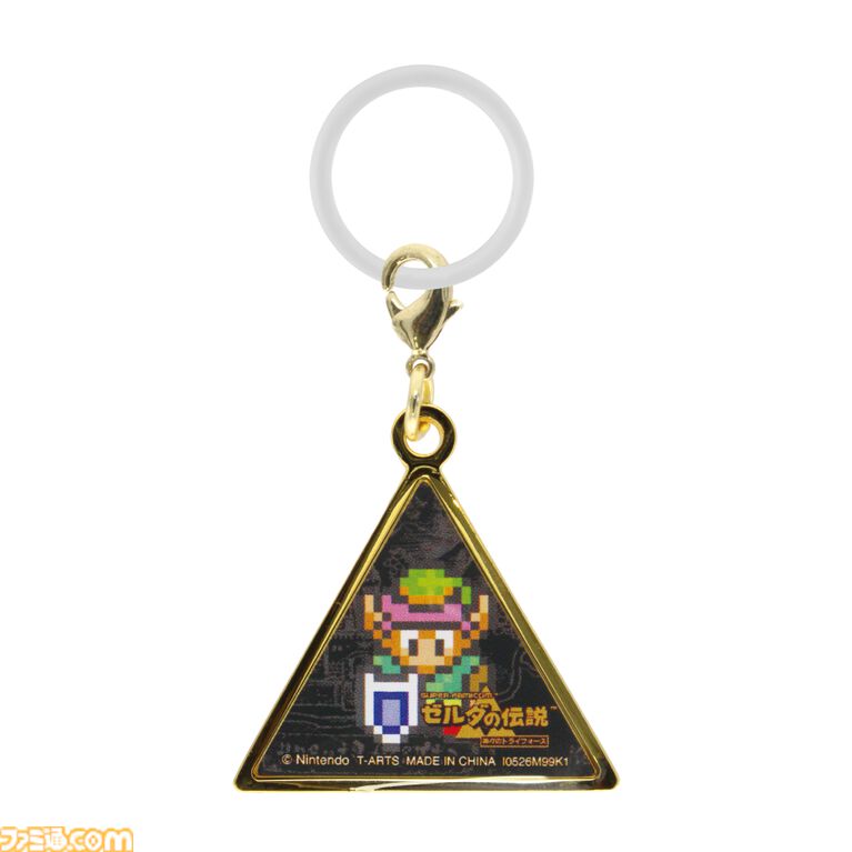 『ゼルダの伝説』トライフォースを模した重量感のあるメタルチャームが10月にガチャで登場。『時のオカリナ』『ブレワイ』などがラインアップ