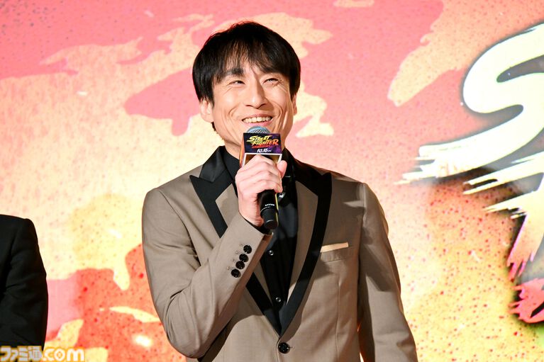 『ストリートファイター/ザ・ムービー』は明日(10/16)公開。後藤洋央紀(E. 本田)「スーパー頭突きは真似しないで」。狩野英孝、なだぎ武らも登壇したジャパンプレミアリポート