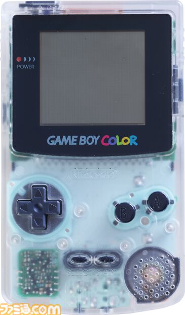 ゲームボーイカラーが発売された日。残像の少ない鮮やかなカラー画面を実現したゲームボーイの上位互換モデル。電池たった2本で約20時間も遊べた【今日は何の日？】