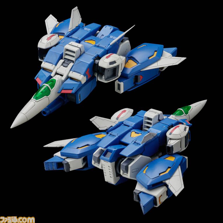 『フォーメーションZ』の自機・イクスペルがプラモデルで登場。『スパロボ』寺田貴信がプロデュース、『ガンダム』海老川兼武がデザインをリファイン