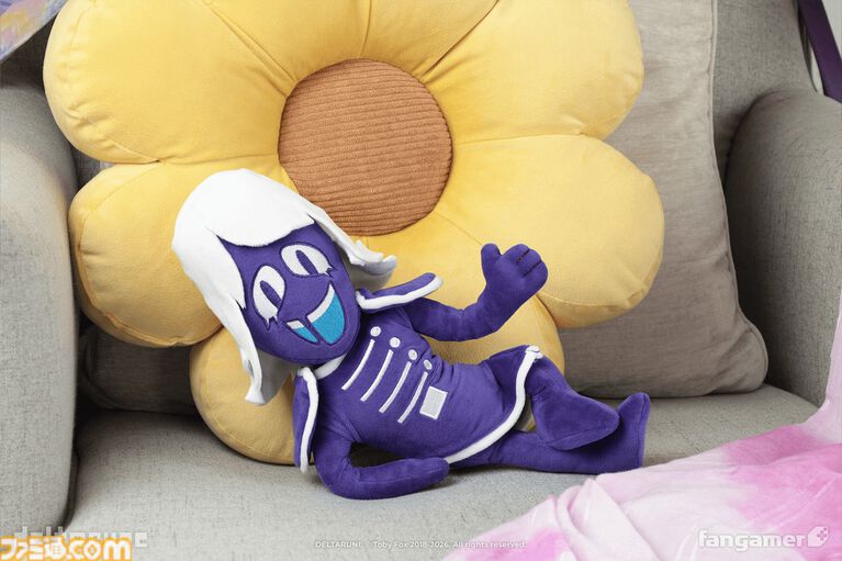 『DELTARUNE』フラウリィドルがピンバッジになって登場。フラウリィのタペストリーやジャックシュタインのぬいぐるみなど新グッズが発売