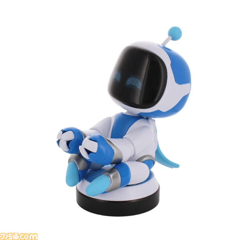 『アストロボット』TGS2026で即完売した大型マルチスタンドが11月下旬に発売。アストロボットがPS5のコントローラーやスマホを両腕で支える