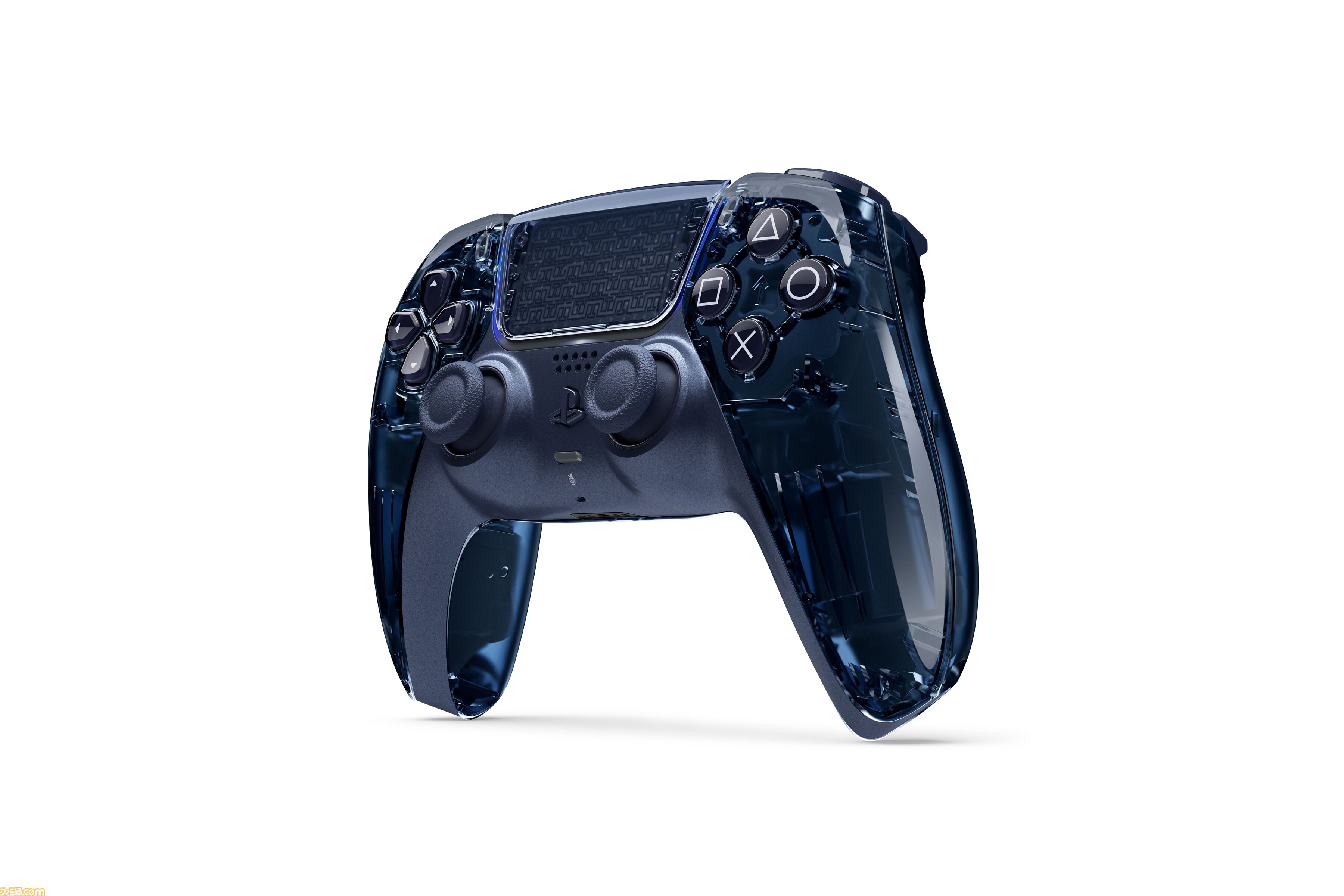 スケルトンデザインのDualSense ワイヤレスコントローラーとPS5用カバーが2027年2月4日に発売。2026年11月10日10時より順次予約受付開始