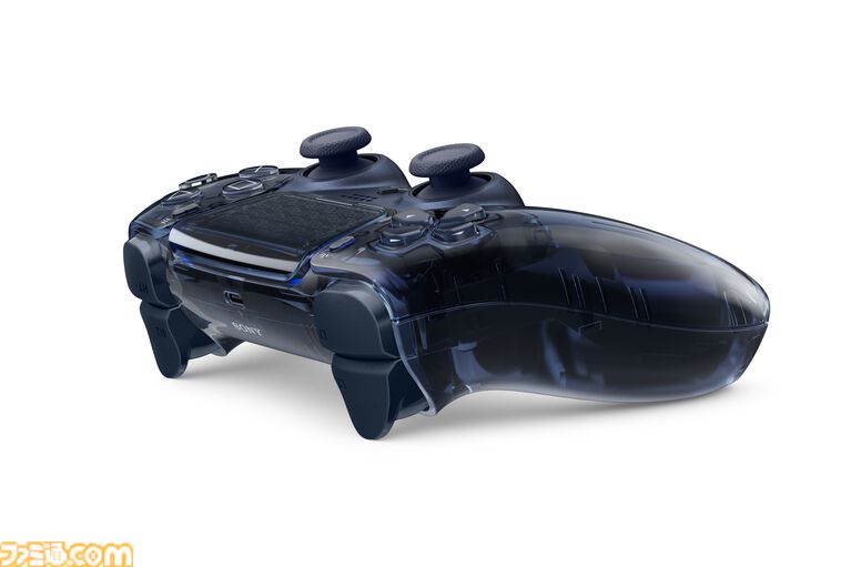 スケルトンデザインのDualSense ワイヤレスコントローラーとPS5用カバーが2027年2月4日に発売。2026年11月10日10時より順次予約受付開始
