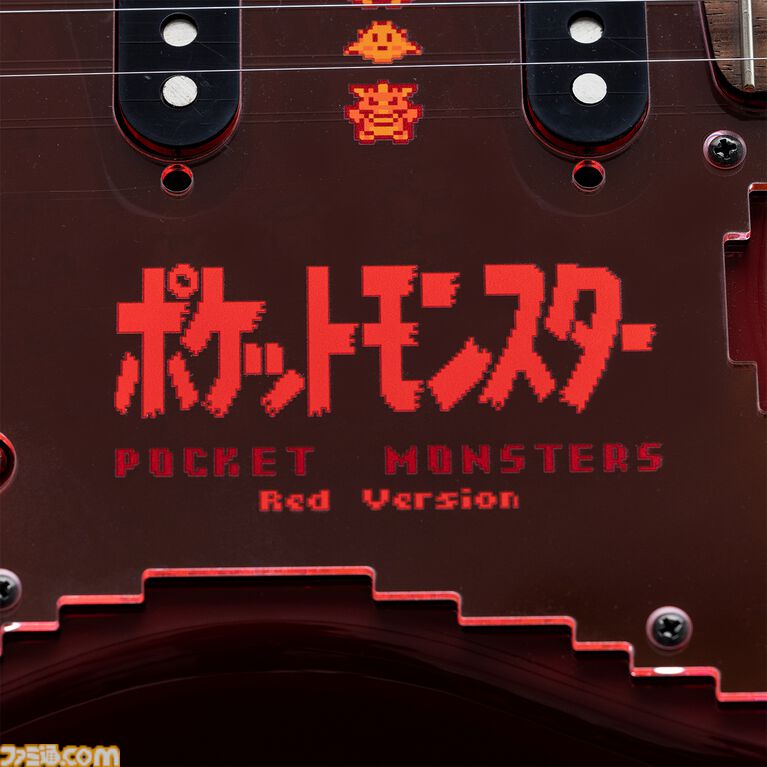 『ポケモン赤・緑』Fenderコラボギター発表、ボディには当時のゲーム画面をドット絵グラフィックで大胆にデザイン。ノブ操作で8-bitサウンドが加わるギミックも搭載